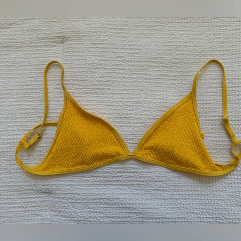 Abercrombie Ribbed Bikini Set - Picture 7 of 11